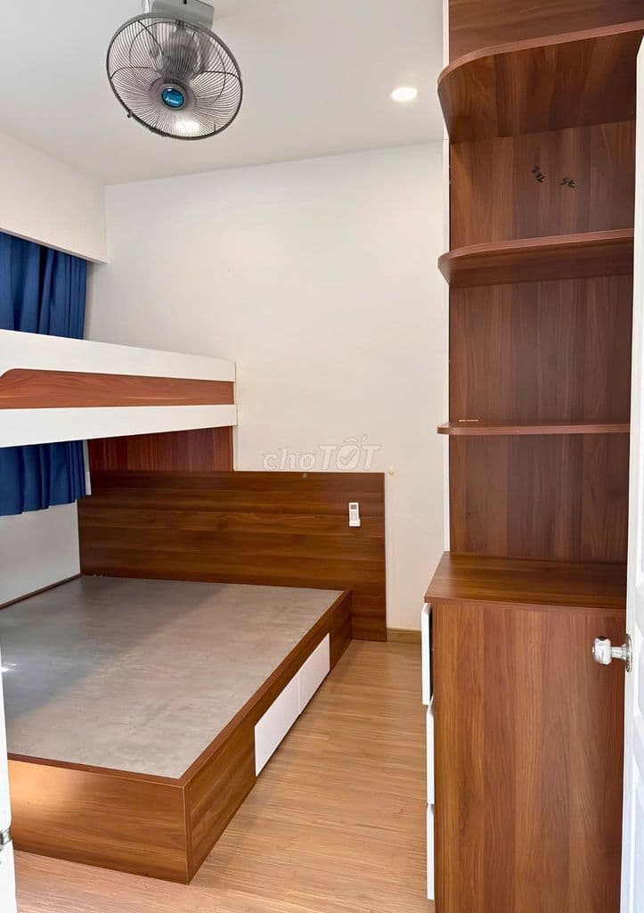 Phạm Văn Đồng 49m,2pn,2ty,sổ riêng,full nội thất cao cấp, thuê 13tr - Ảnh 2