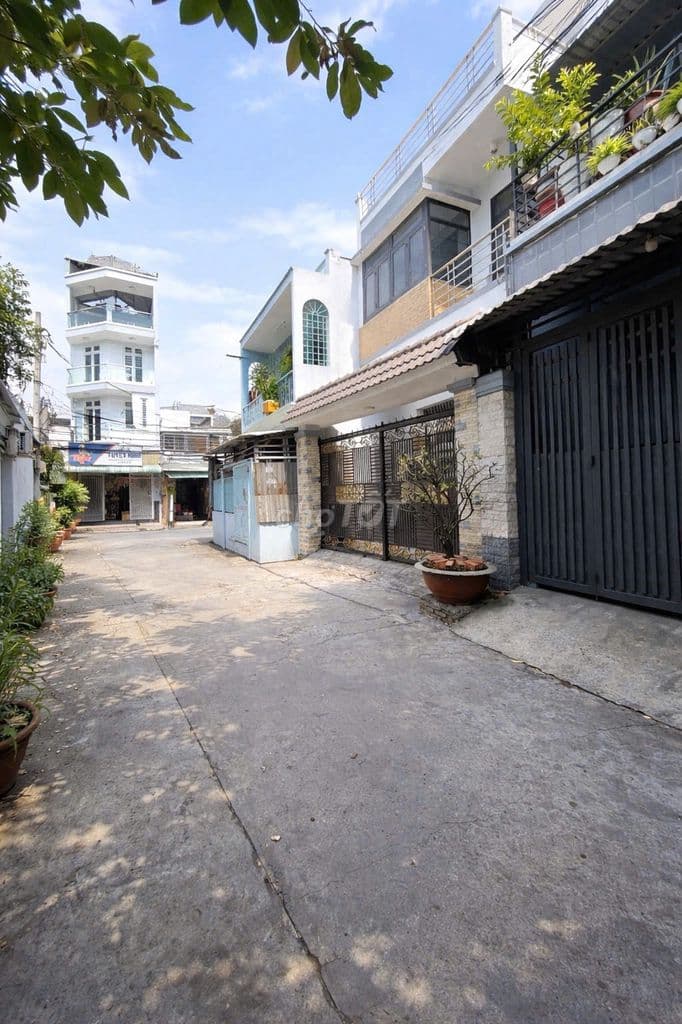 Nhà Đẹp Kiên Cố Hẻm Xe Hơi 1074/ Tỉnh Lộ 10, 4.9x15 , 2.5 Tấm, 5.89 Tỷ - Ảnh 3