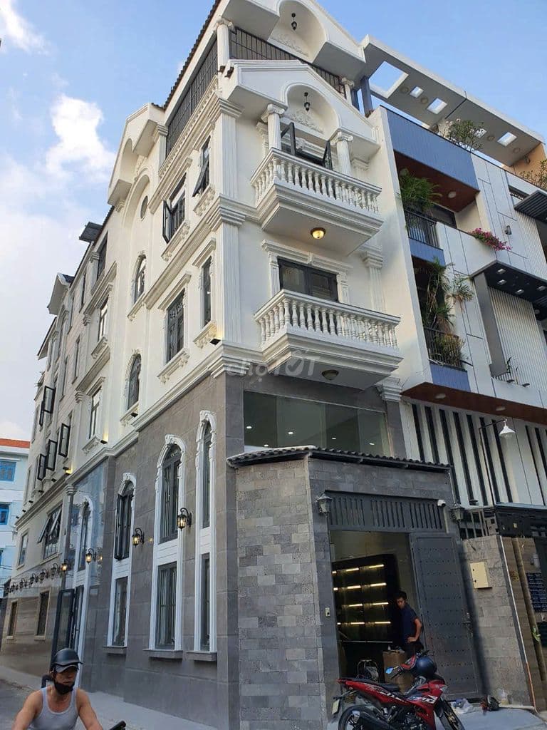 Bán Nhà Hẻm Xe Hơi - Căn Góc KLG - (DT: 4.2x14m) - Ngay Lê Đức Thọ