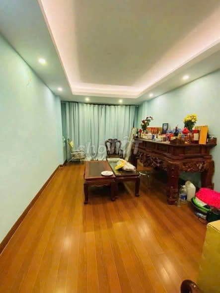 bán nhà 4pn gần uỷ ban ngọc thuỵ giá chỉ 14 tỷ - Ảnh 3