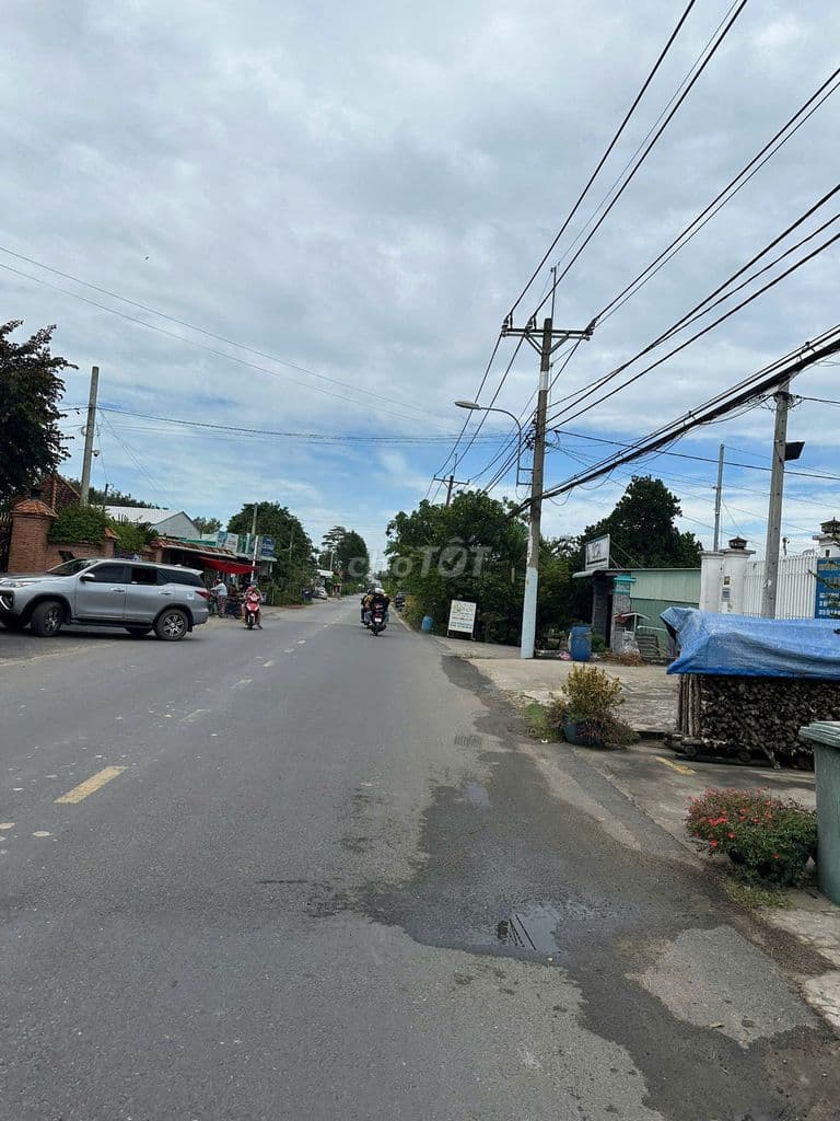 ĐẤT VƯỜN THỐ CƯ MẶT TIỀN NHỰA - DÂN CƯ HIỆN HỮU CỦ CHI- 1000M-2 TỶ 3