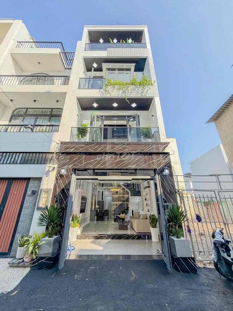 BÁN NHÀ MỚI FULL NỘI THẤT