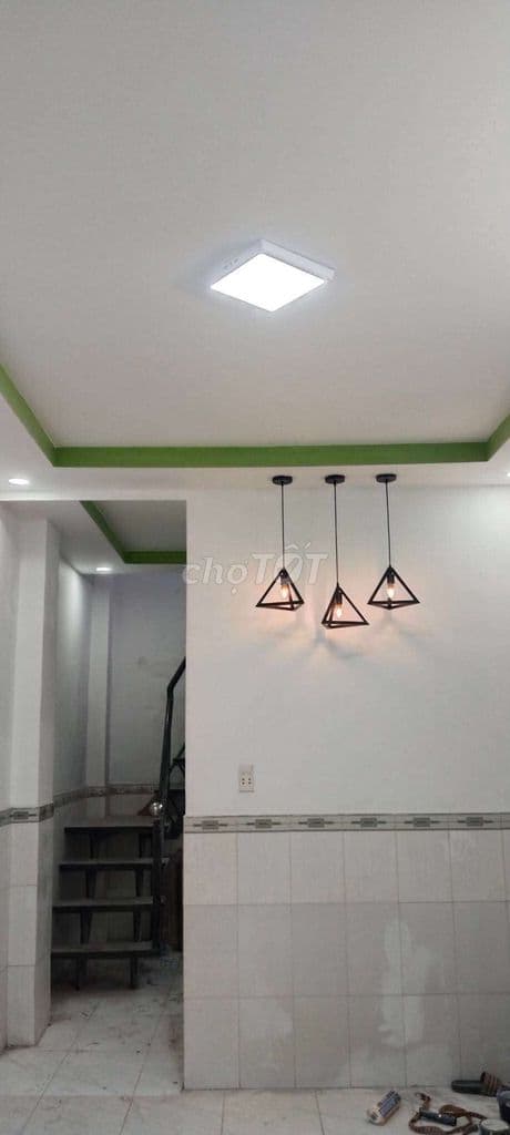 BÁN NHÀ ĐÚC 1 LẦU 3,5M X 10M ĐỐI DIỆN BỆNH VIỆN HÓC MÔN - Ảnh 2