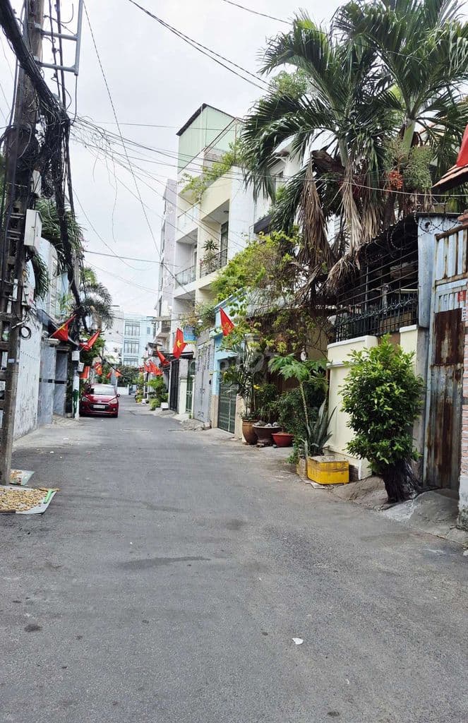 Khó tìm căn thứ hai, hẻm xe hơi, DT 44m gần ĐH Văn Lang P25 Bình Thạnh
