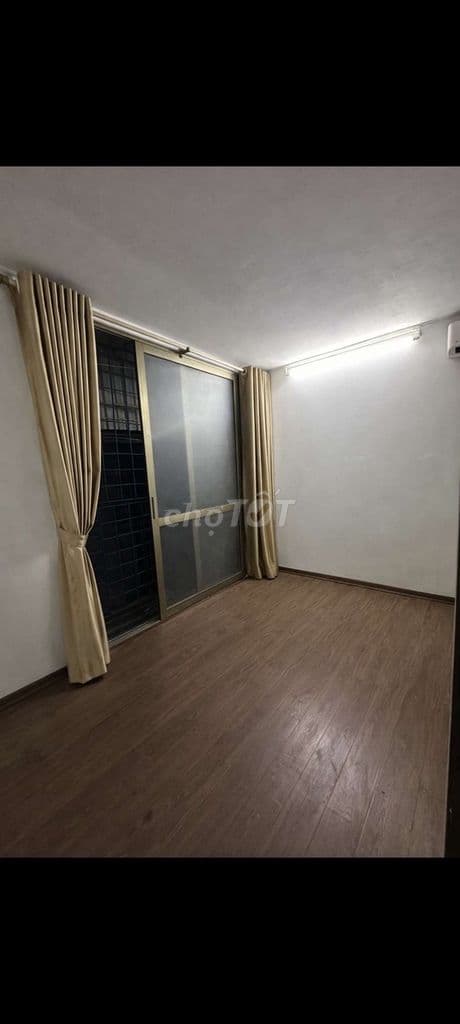 Tập thể Hồng Mai, sổ đỏ to 55m 2PN thoáng, nguyên bản, nhỉnh 3 tỷ - Ảnh 3