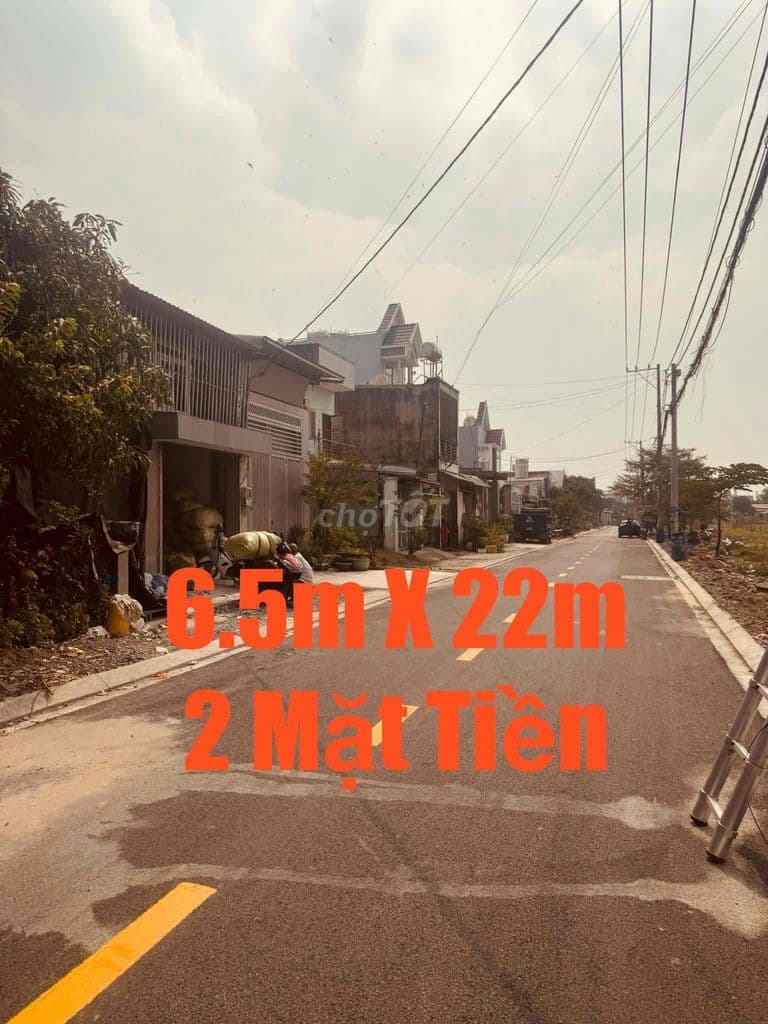 ĐẤT 2 MẶT TIỀN-Ngang 6.5m Dài 22m-Full Thổ Cư-Gần Chợ BÀ ĐIỂM