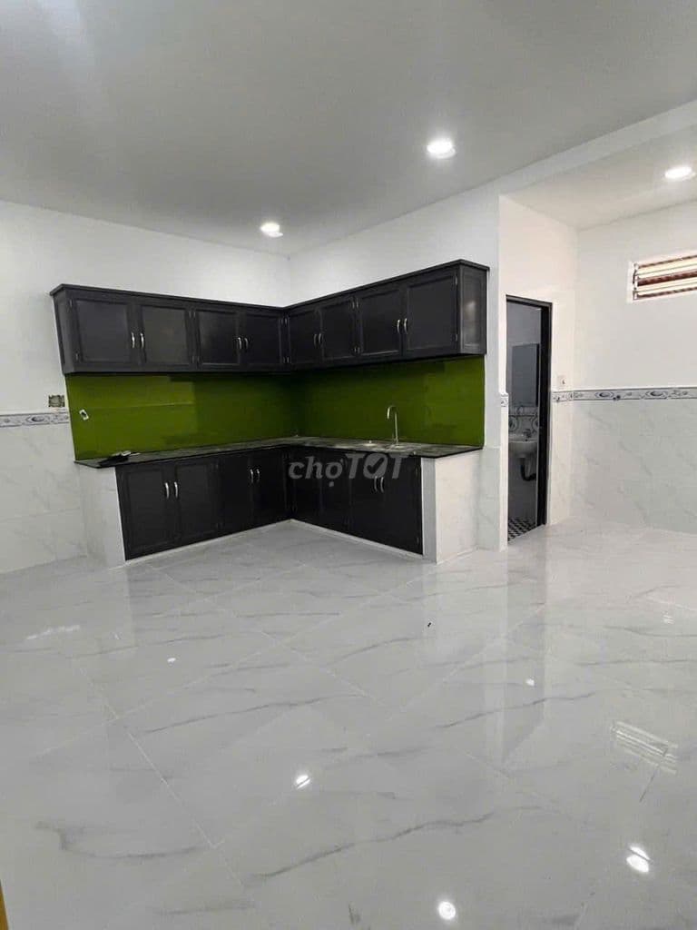 BÁN NHÀ MỚI KENG MẶT TIỀN TÂN XUÂN, HÓC MÔN ,SỔ HỒNG RIÊNG GIÁ 5,35 TỶ - Ảnh 2