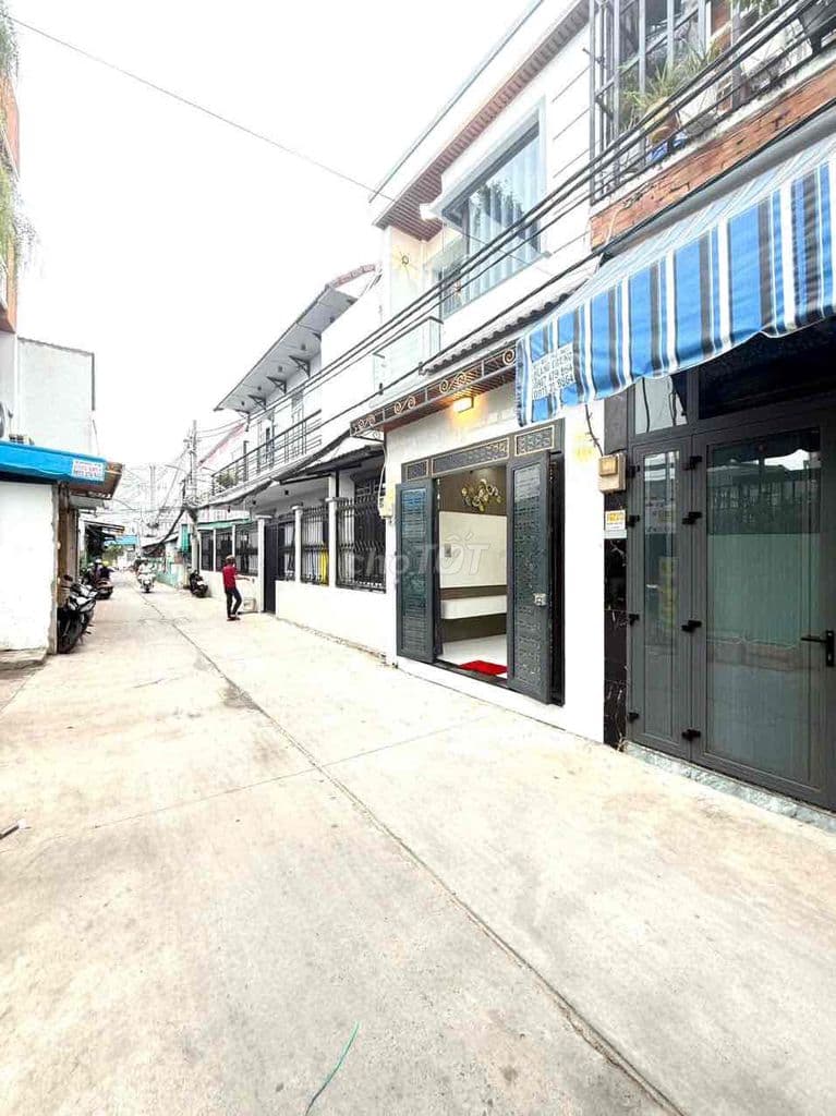 nhà hẻm xe hơi Q7 lô nhì htp sổ chung 2 căn chính chủ bán vi bằng - Ảnh 3