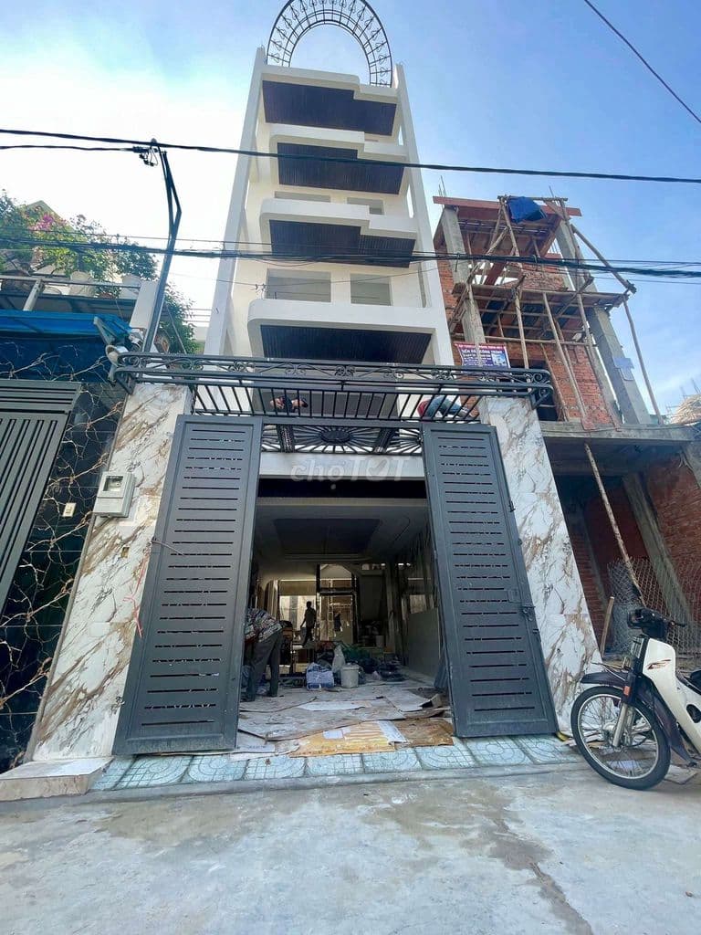 Siêu Phẩm 4,7m x 22m. 5 Tầng Thang Máy Đường Nguyễn Văn Quá. Ngay Chợ - Ảnh 2