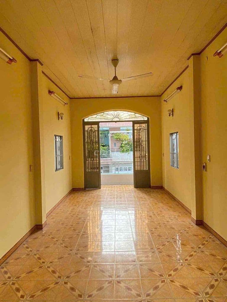 MẶT TIỀN NGAY KHU CHỢ PHÚ THỌ HOÀ – 74M2 – NỞ HẬU – 3 TẦNG BTCT - Ảnh 2
