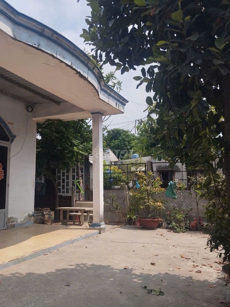 BÁN Nhà 189M SỔ HỒNG RIÊNG Cấp 4 ,thới tam thôn, hóc môn,Giá 3,668 tỷ