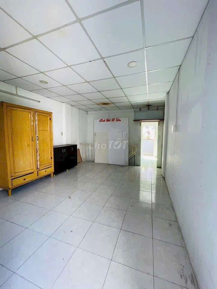 Bán nhà nát tiện xây dựng mới 5 tầng, hẻm quy hoạch 6m - Ảnh 3