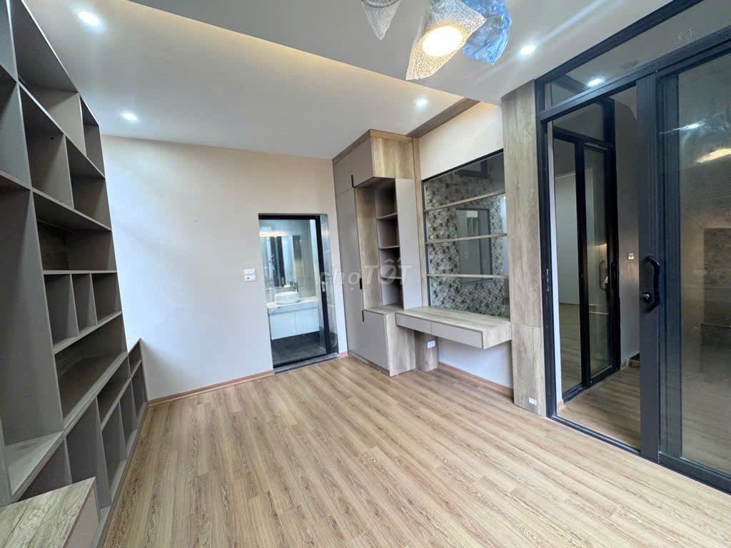 siêu phẩm nhà 5 tầng mới thượng thanh . ngõ ô tô . giá chỉ nhỉnh 9 tỷ - Ảnh 3