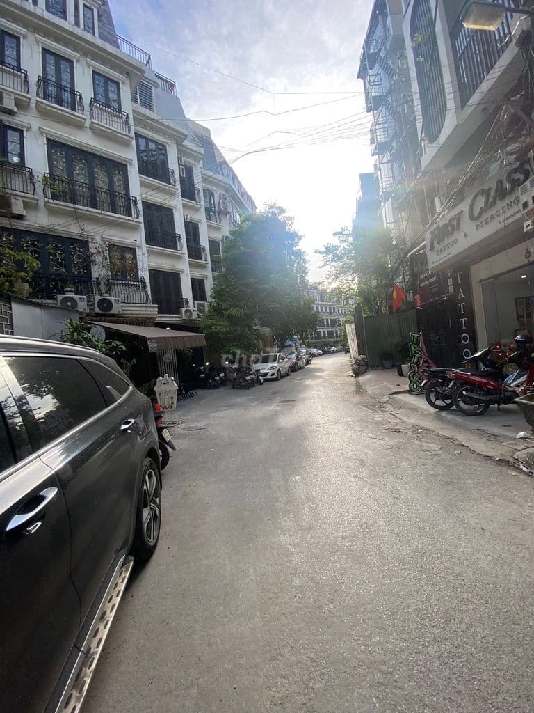 Bán nhà Đình Thôn Mỹ Đình 30m2 5 tầng full nội thất 7 tỷ