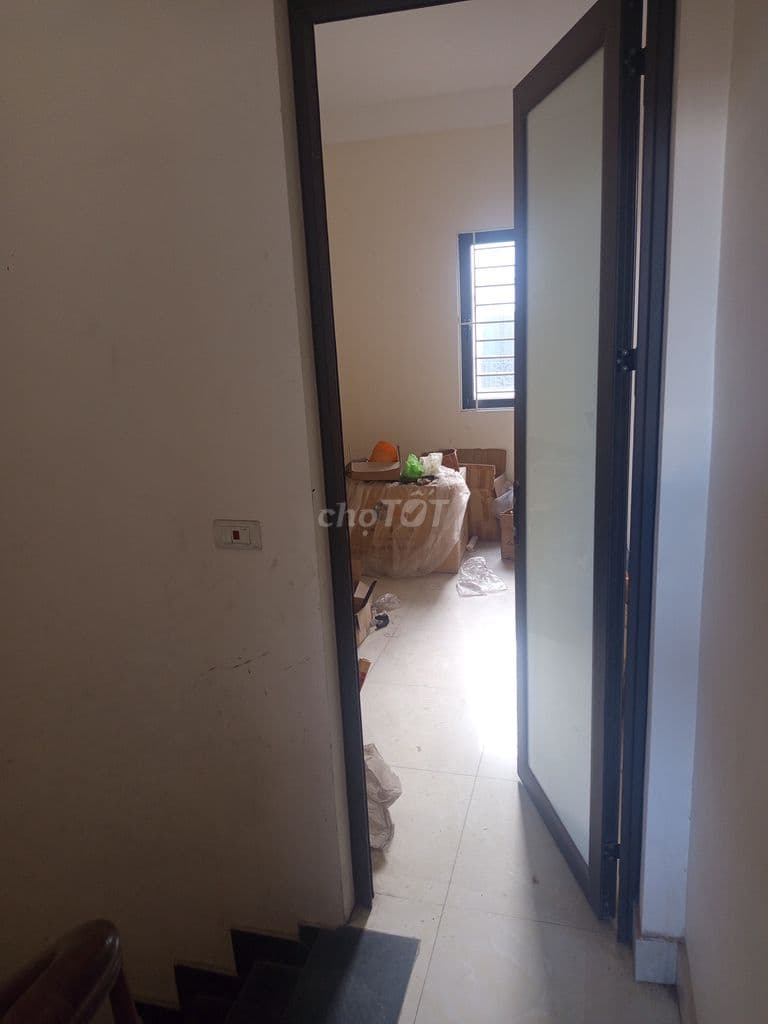 Bán nhà chính chủ phố Nguyễn Khoái, Hà Nội, 36 m2, 4 tầng - Ảnh 3