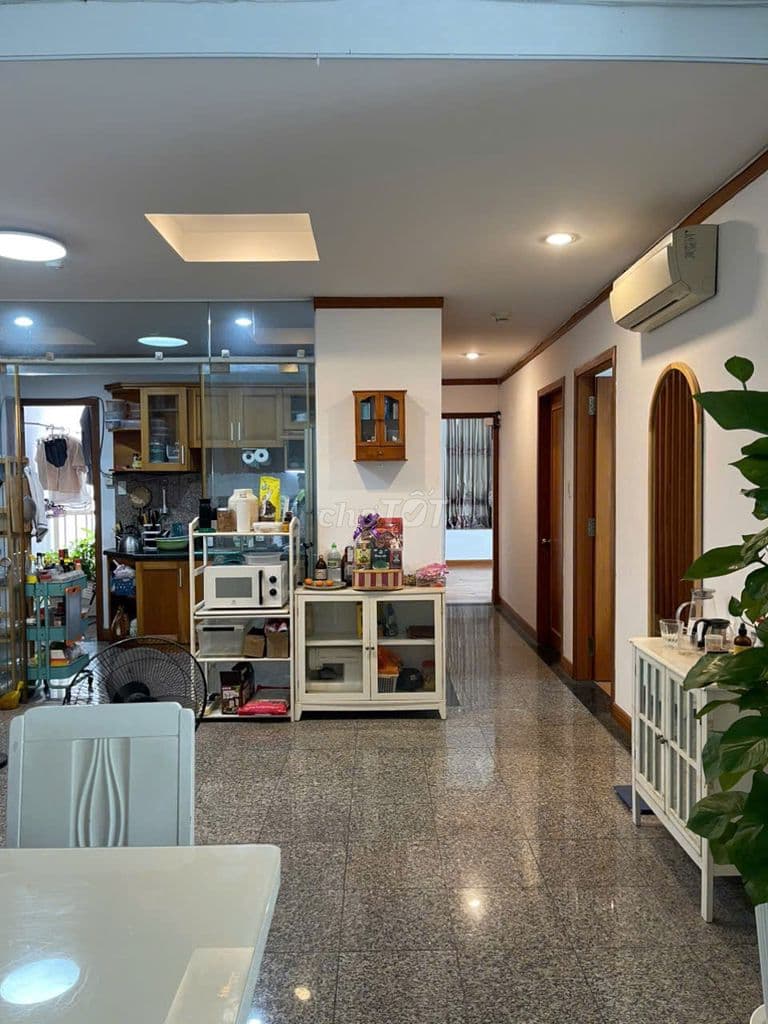 Bán căn hộ Phú Hoàng Anh - Ảnh 2