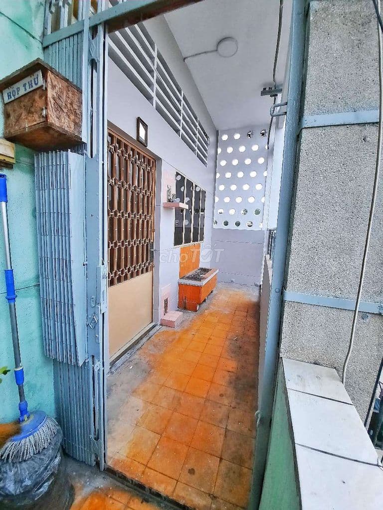 Bán Căn hộ CC hẻm 136 Nguyễn Tri Phương - Ảnh 2