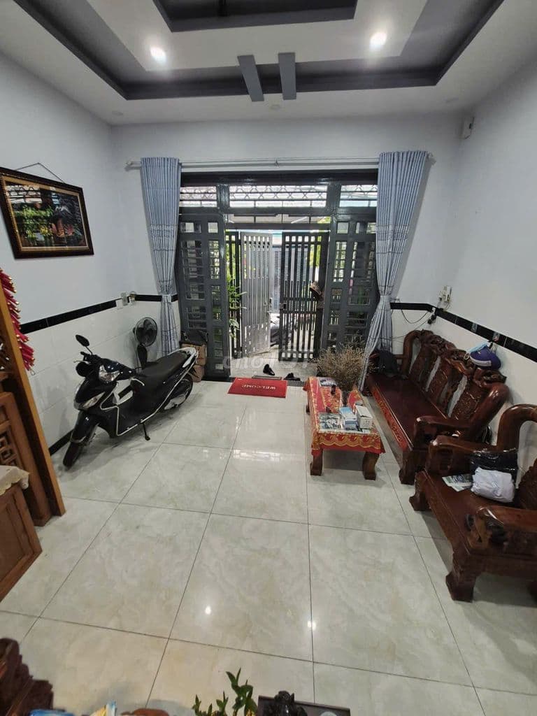 NHÀ HIẾM. ĐS 6, GV - DT 59M2 ( 4,5X12M ) - 4PN/4WC - HXH CHỈ 5T9 TL - Ảnh 2