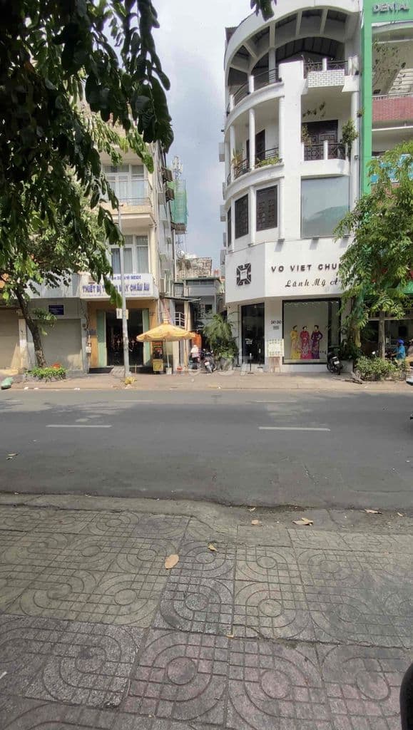 🍀 SIÊU PHẨM NHÀ NGUYỄN ĐÌNH CHIỂU Q.3- ÔTÔ ĐẬU CỬA- 9,8 TỶ CÒN TL