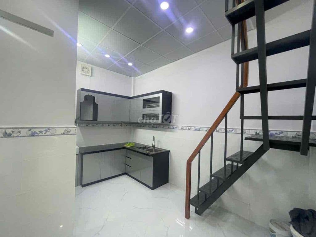 Giá 3Tỷ 800 Bán nhà 1/ Lý Chiêu Hoàng , P10 , Q6 - Ảnh 2