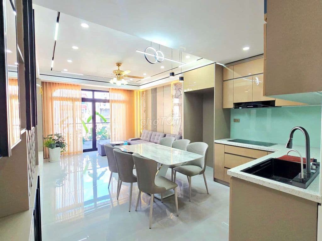 Nhà cạnh AEON Long Biên hiếm gặp: Gara ô tô, thang máy, 2 thoáng - Ảnh 3
