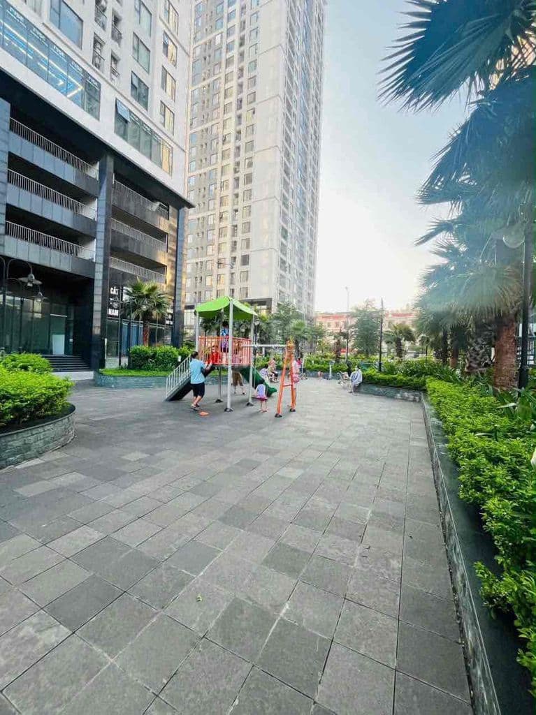 Bán CHCC ROSE TOWN - Hoàng Mai 86m giá 5.79tỷ SĐCC - Ảnh 2