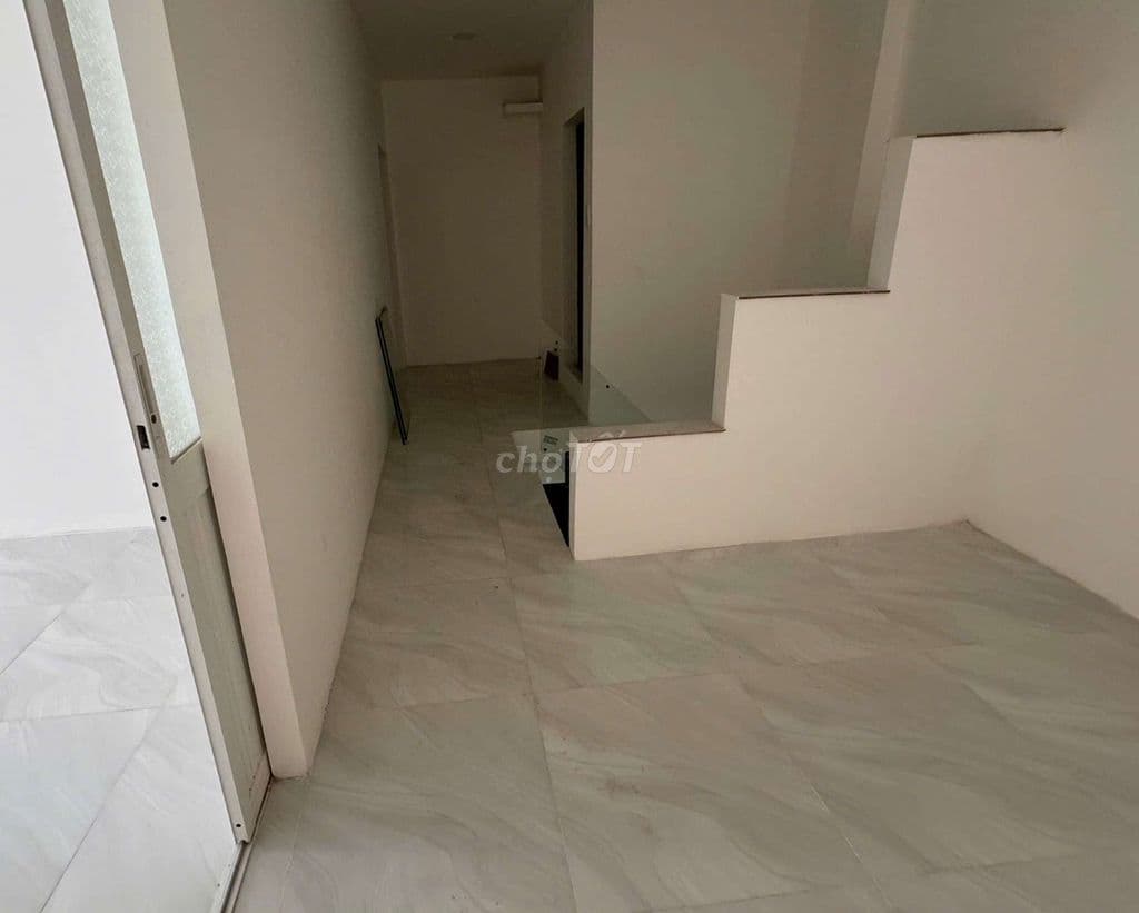 NHÀ HẺM NGUYỄN VĂN LUÔNG 6 X 7M TRỆT 2 TẦNG 3PN 2WC GẦN CHỢ PHÚ LÂM - Ảnh 2