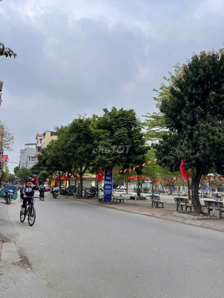 Cần bán đất ở 51 thốn nhuế xã thiên lộc