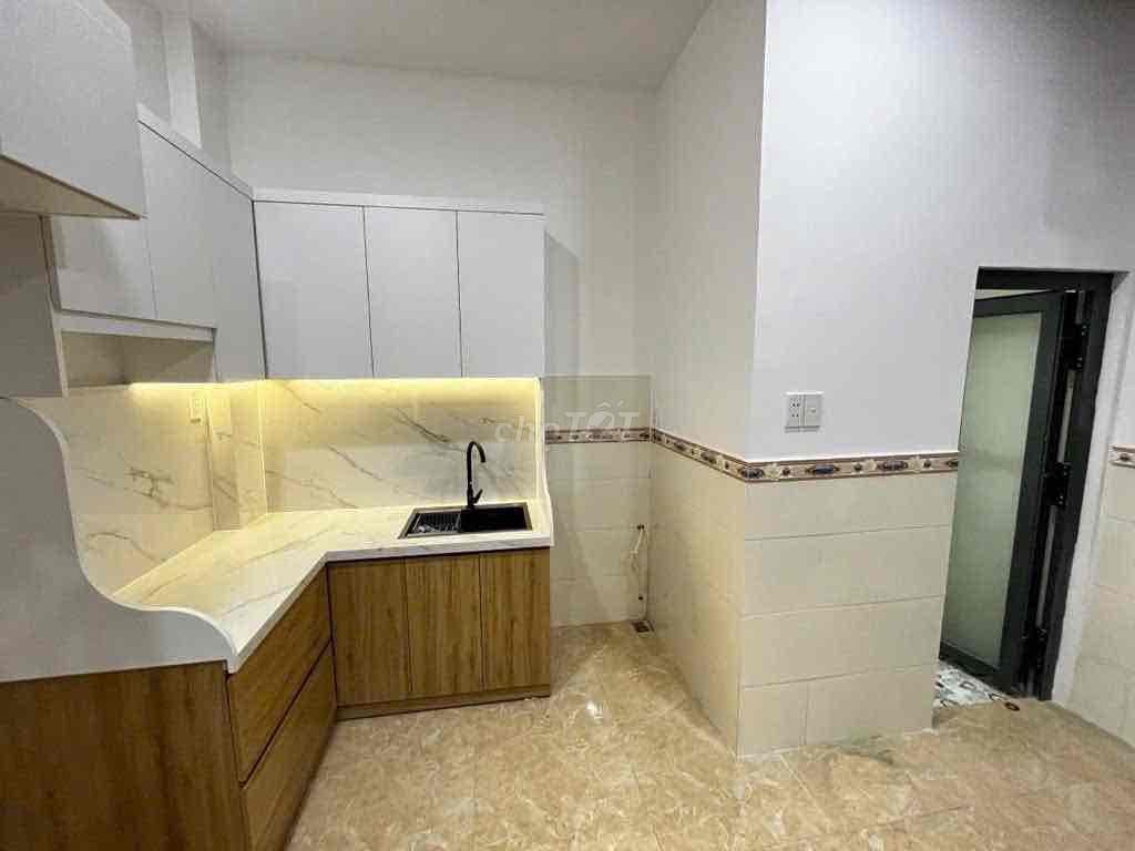 SỔ HỒNG RIÊNG – NHÀ 2 TẦNG – CHỈ 2,190 TỶ NGAY KCX TÂN THUẬN Nguyễn Vă - Ảnh 2