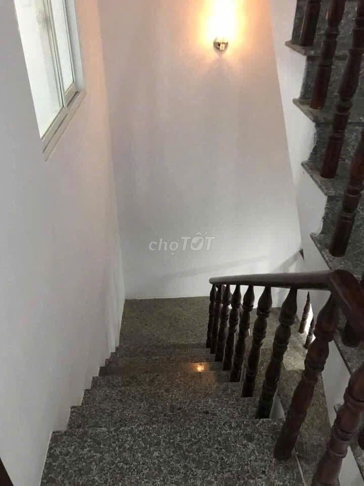 BÁN CĂN NHÀ 3 TẦNG KIÊN CỐ HXH DD836 P PHÚ HỮU QUẬN 9 SỔ HỒNG - Ảnh 3