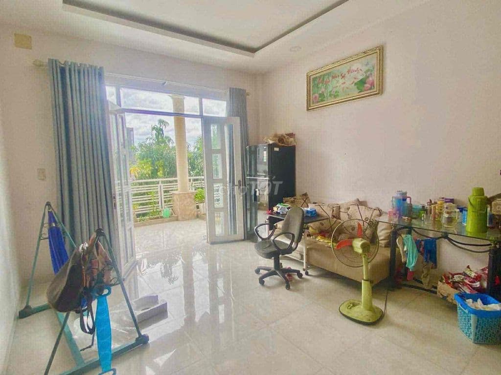 BIỆT THỰ 321.8 M2 CẠNH KDC BỘ CÔNG AN QUẬN 7 NGANG 10 DÀI 32 CHỈ 16 TỶ