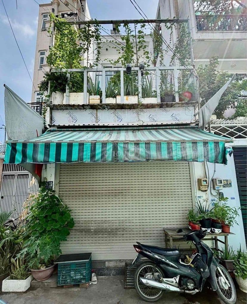 GẤP BÁN CHỈ 4.75T - 4x20M - LÊ VĂN KHƯƠNG NGAY BIA TIGER