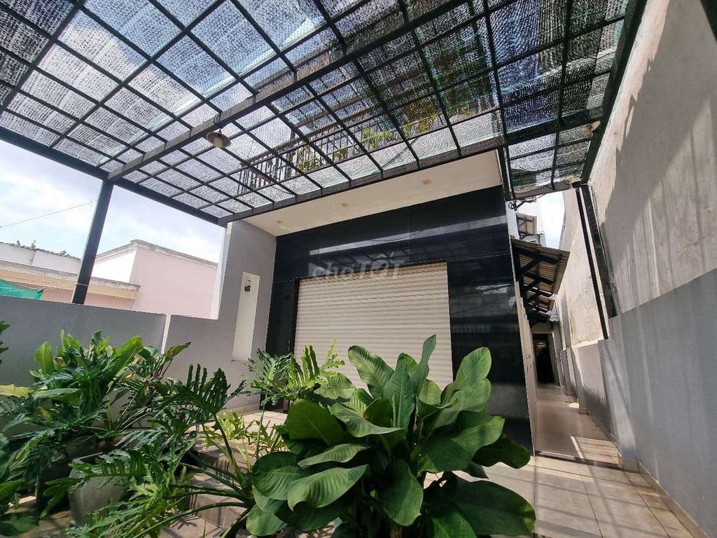Nhà 2 lầu 162.8m2 ngang 6m xe hơi đậu trong nhà giá ngộp - Ảnh 3