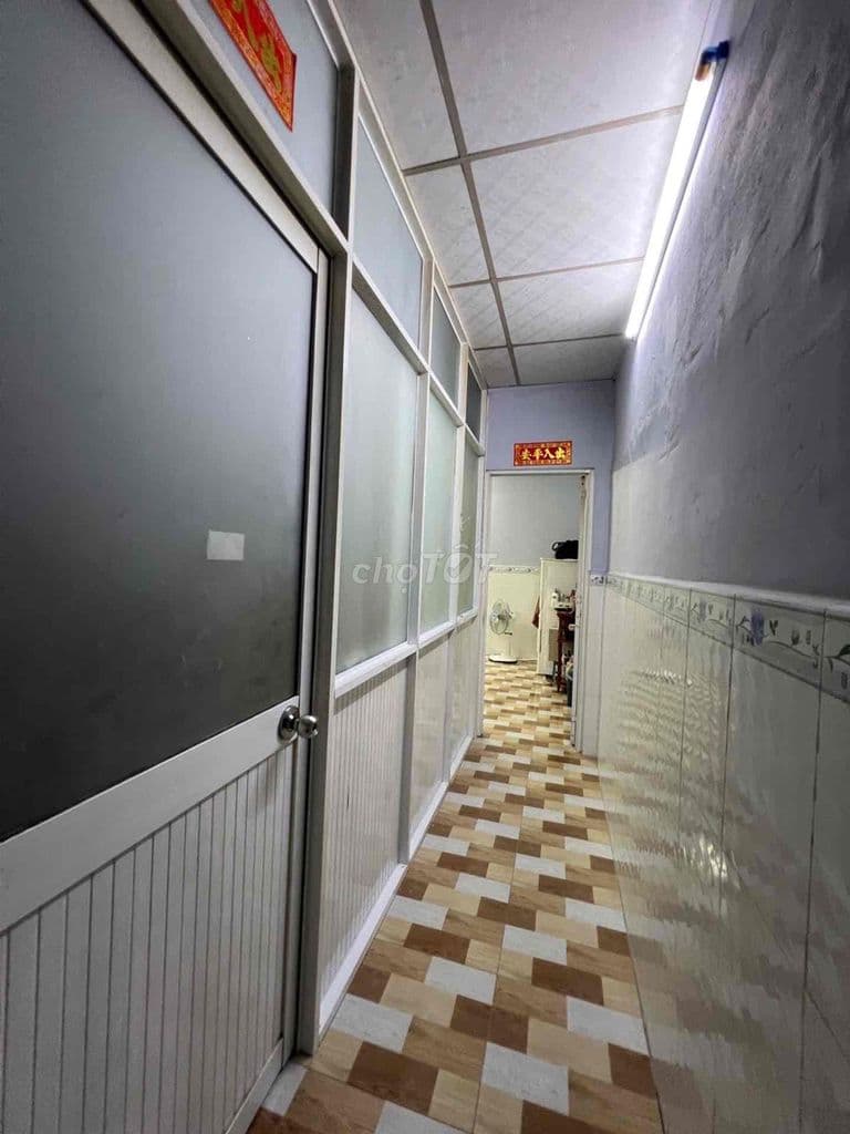 BÁN NHÀ CŨ TIỆN XÂY MỚI TRẦN THANH MẠI NGAY CHỢ BÀ HOM KÊNH THAM LƯƠNG - Ảnh 3