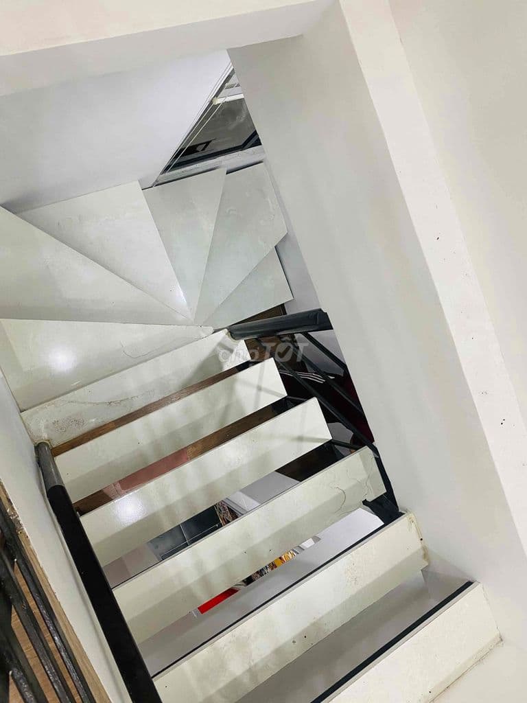 Chủ ngộp giảm sâu bán căn hộ 100m2 3PN Q. Cầu Giấy 4,6 tỷ - Ảnh 3