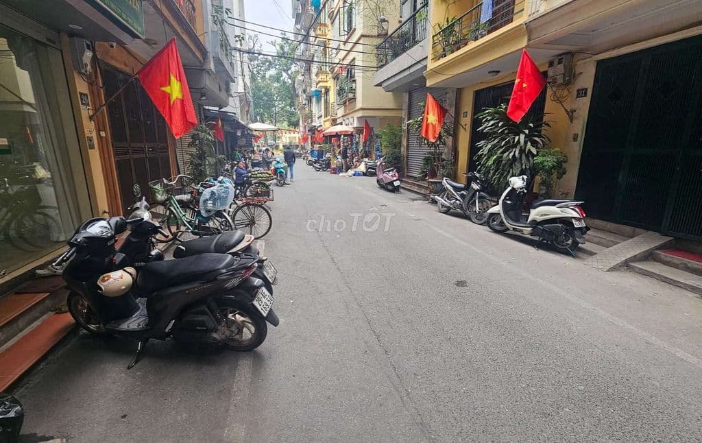 Điện Biên Phủ Ba Đình 75m2 mặt tiền 7m 53 tỷ 5 tầng 2 thoáng - Ảnh 2