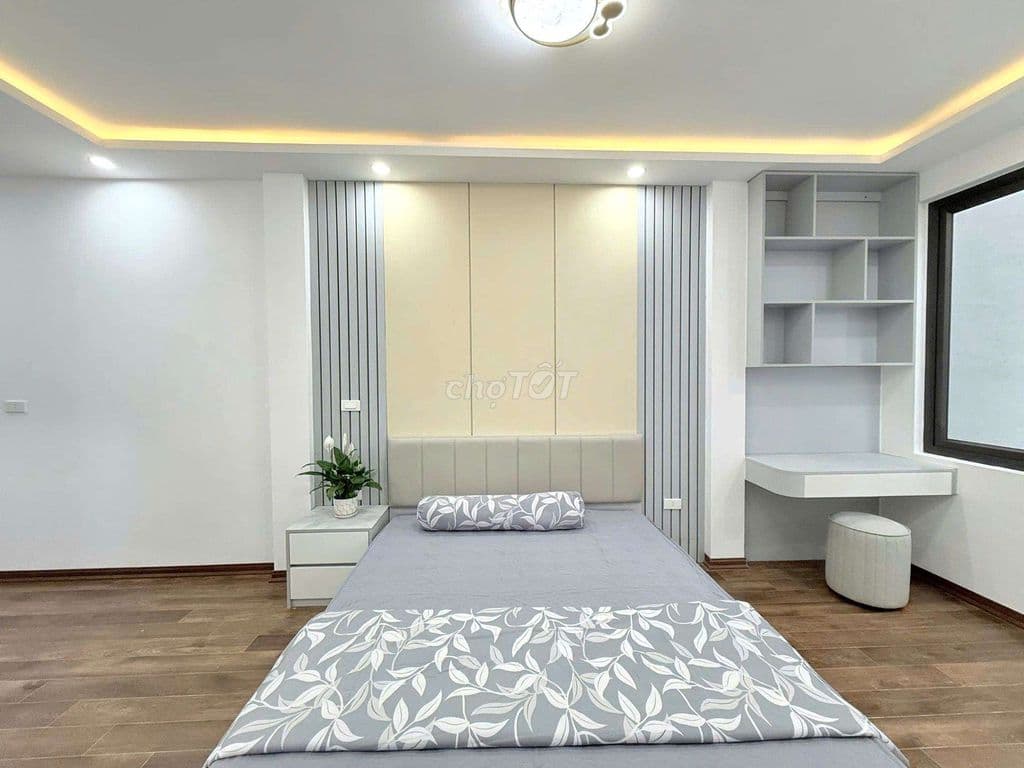 nhà phố cổ Hà Đông siêu đẹp 5T 30M LÔ GÓC 7TY9