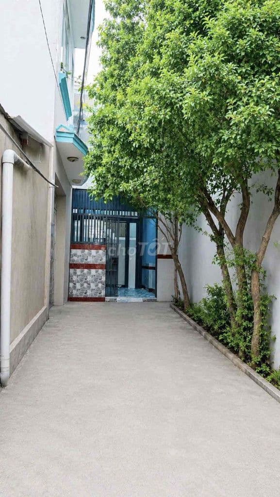 Nhà 3.4m x 16m 2 tầng ngay đầu đường Đông Bắc - Tô Ký P.Trung Mỹ Tây
