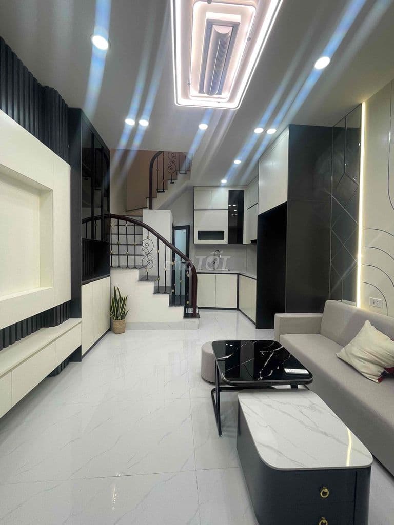 Nhà đẹp phố Minh Khai - 5 tầng - 3 ngủ - nhà mới - Ảnh 2