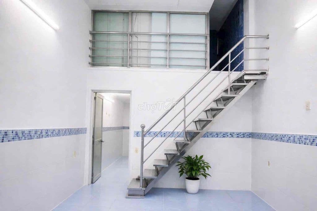 NHÀ BÁN SÁT HẺM XE HƠI GẦN CHỢ THỦ ĐỨC - Ảnh 2