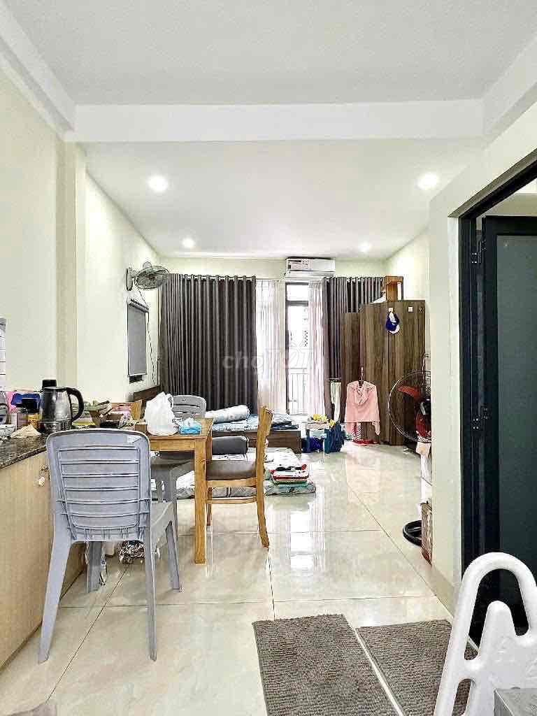 Toà nhà ngay đường Độc Lập, 5 lầu giá chỉ nhỉnh 9.x tỷ - Ảnh 3