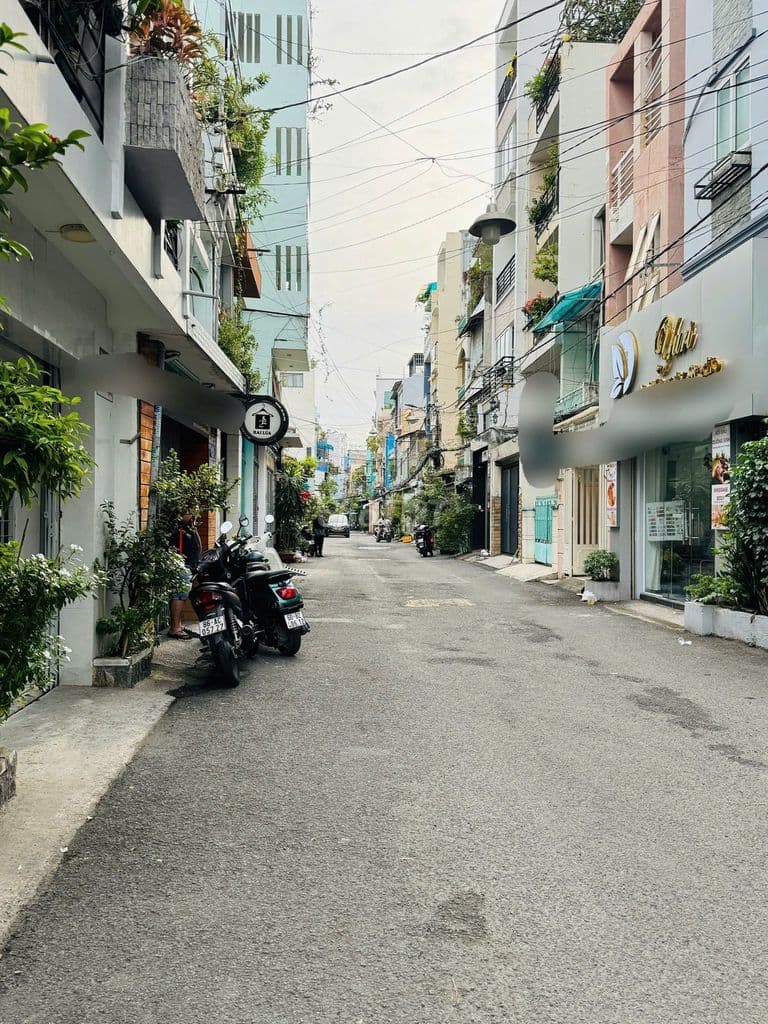 Ngay Sân Bay,Nhà 37/8 Thăng Long,Hẻm 8m DT 4x16m, 5 Tầng, nhỉnh 11 tỷ - Ảnh 2