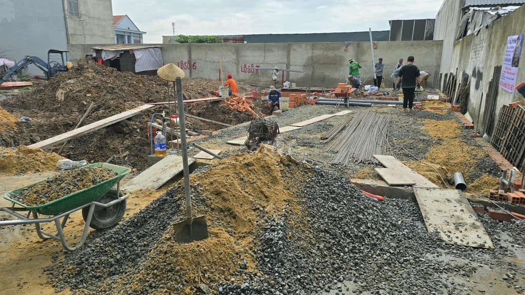 GIA ĐÌNH CẦN BÁN LÔ ĐẤT FULL THÔ CƯ DT: 5 X 20 ĐƯƠNG BÊTÔNG 6M THÔNG - Ảnh 3