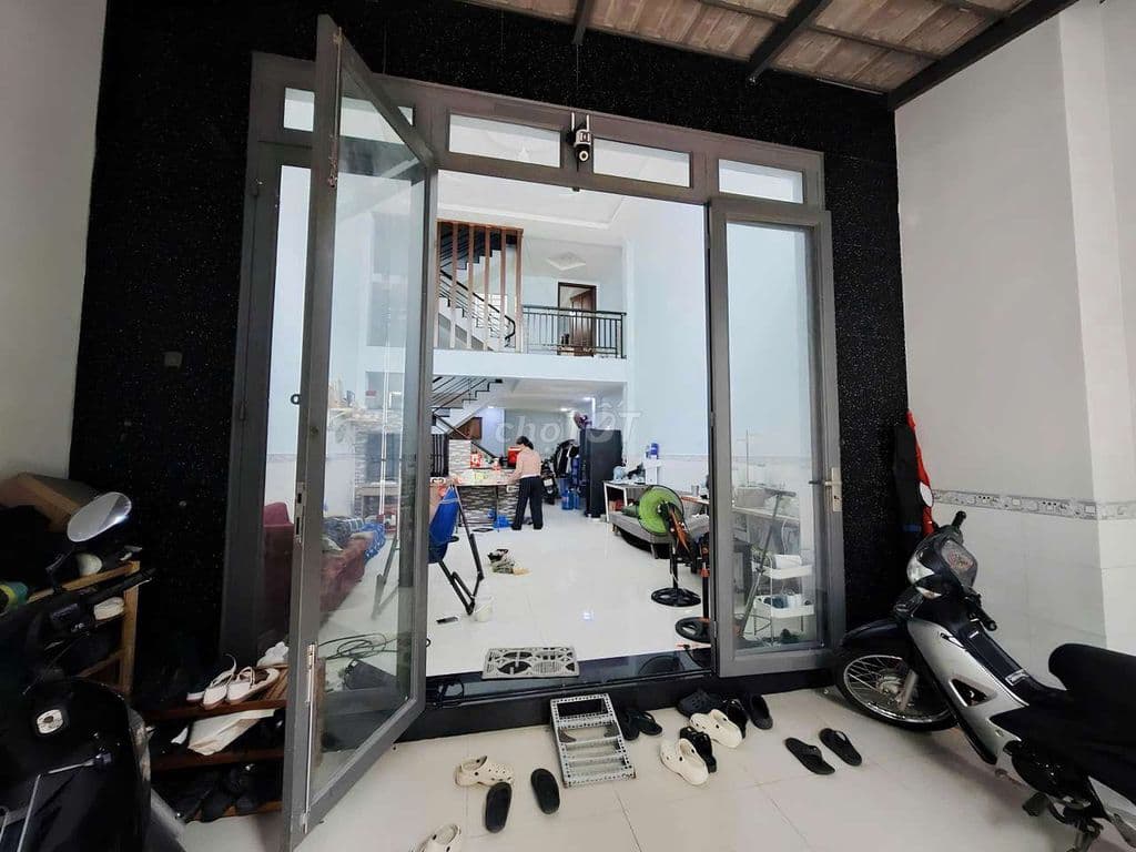 Nhà 3 Tầng 80m2. Sát mặt Tiền Nguyễn Sơn. Tân Phú - Ảnh 3