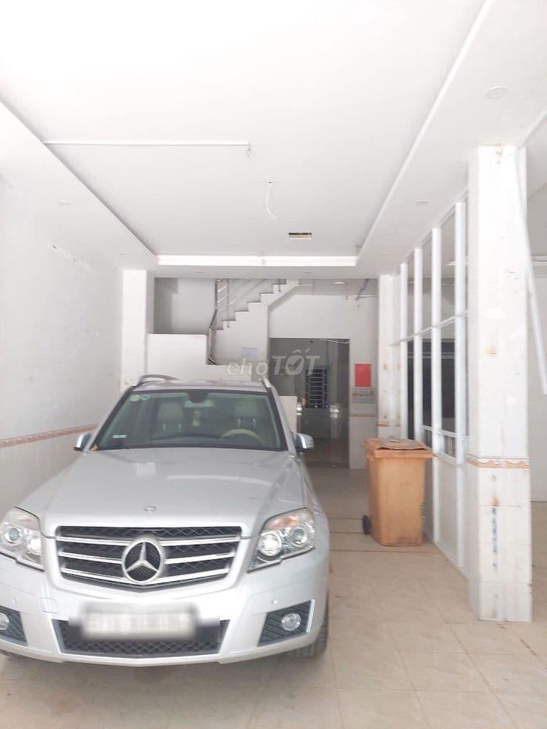 Nhà 4x20m, 4 tầng, sát MT Tạ Quang Bửu, P.4, Q.8 - Ảnh 3
