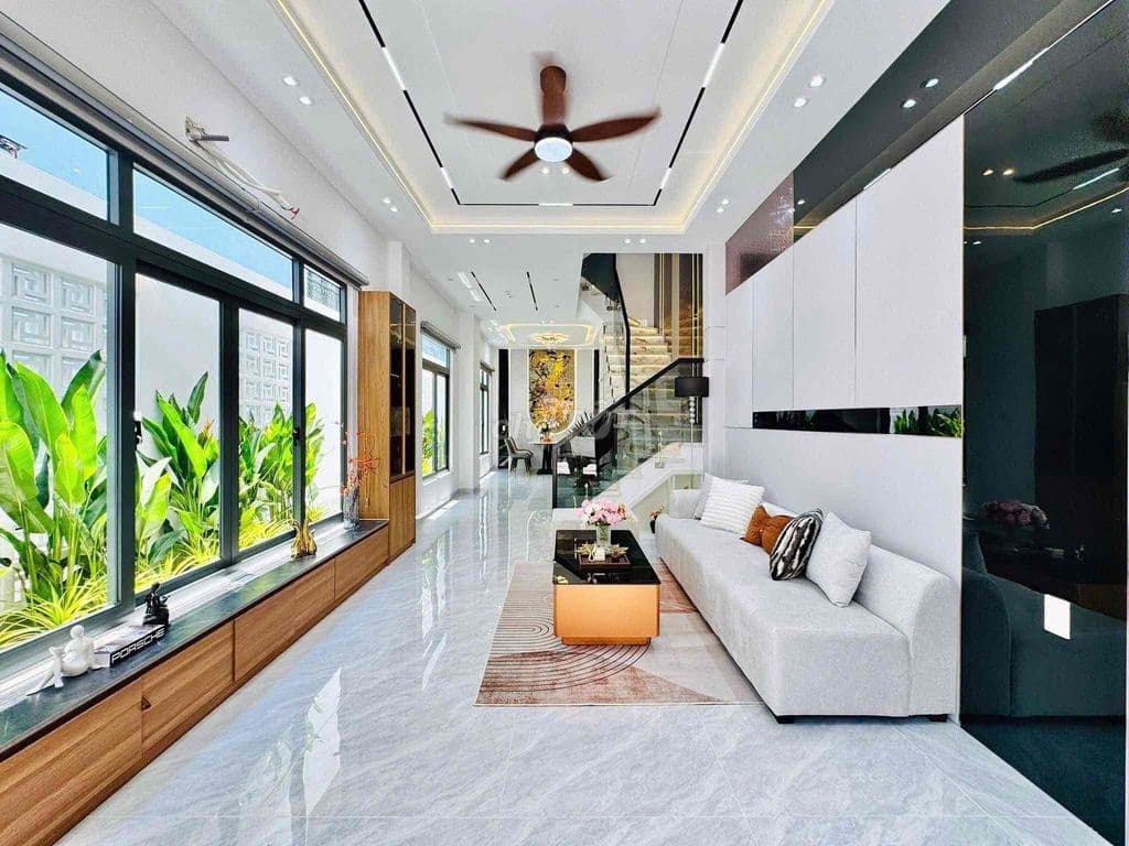 Nhà bán đối diện Vincom 4.25m x 13m đường Phan Văn Trị, P.7, GV - Ảnh 3