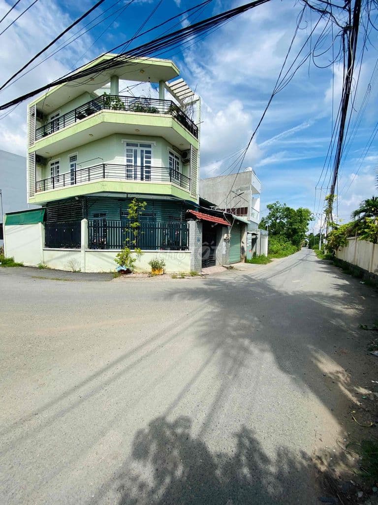MT ĐƯỜNG 8 / NGỘP 2.8tỷ dt 77.3