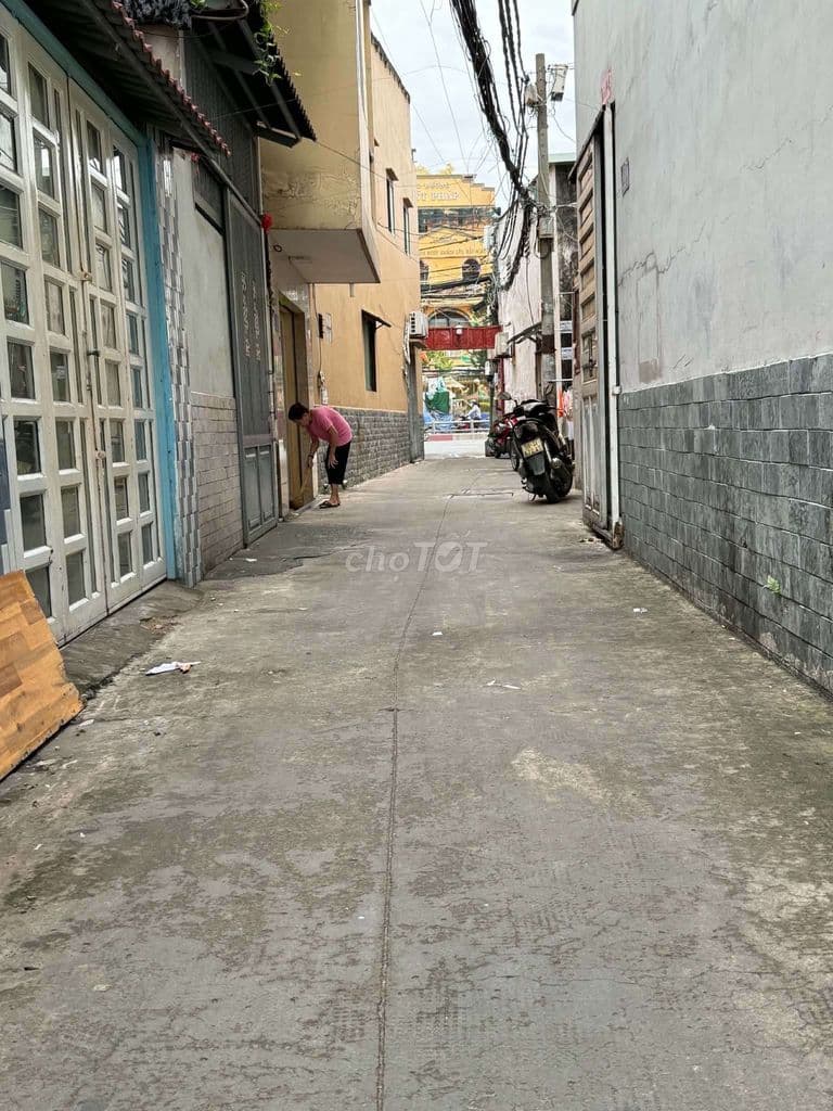 Nhà đẹp Chánh Hưng, P.9, Q.8, gần mặt tiền, 41m2, 4 tầng, giá 7 tỷ 2.