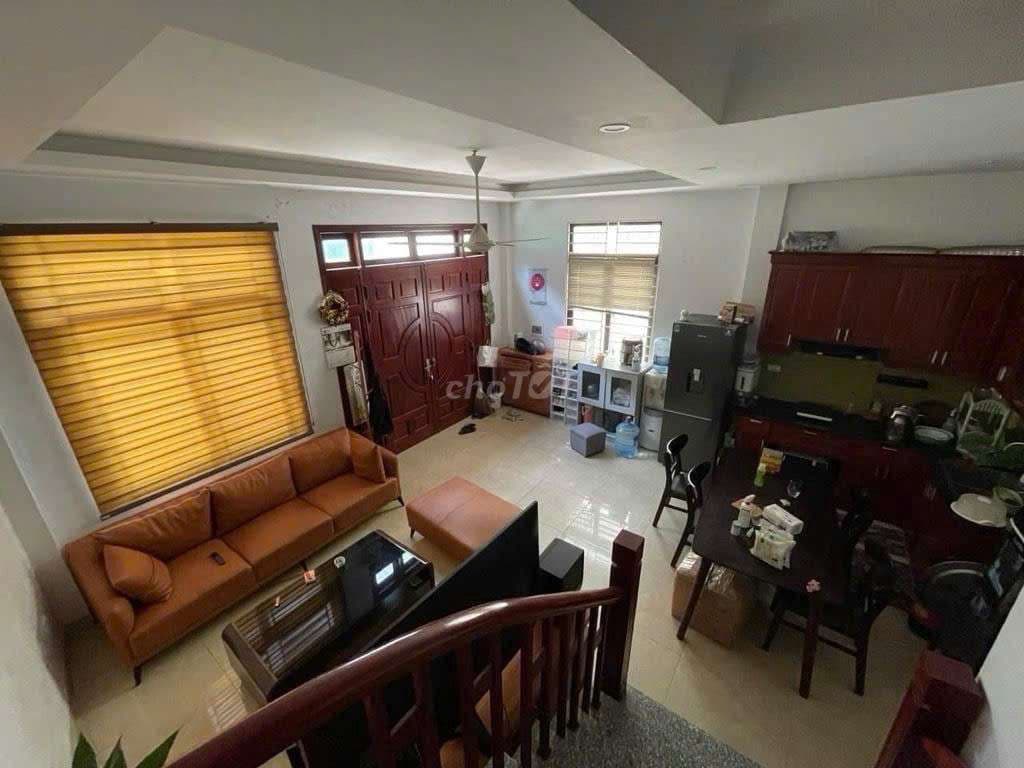 nhà phố Nguyễn An Ninh, 5T, gần 40 m2, ngõ thông, gần phố ô tô tránh