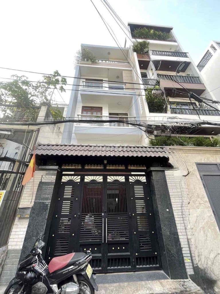 XE HƠI NGỦ TRONG NHÀ - 5 TẦNG BTCT - 82M2 - SỞ HỮU NHÀ ĐẸP LUNG LINH -